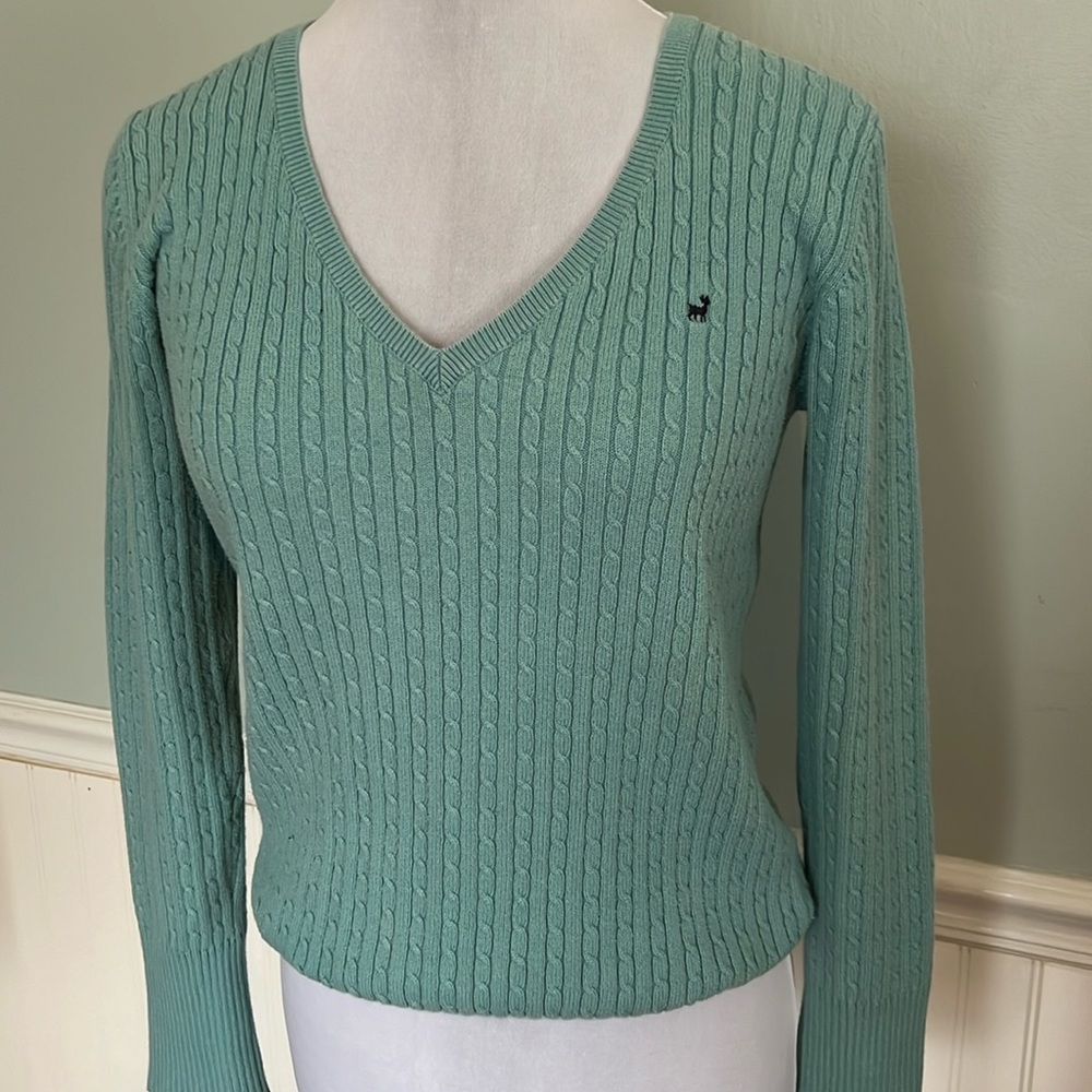 Old Navy | V-Neck | Perfect Fit | Sweater